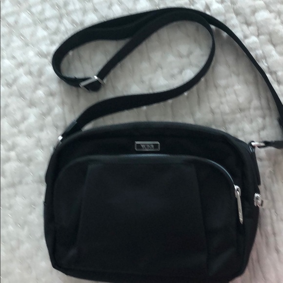 tumi small purse